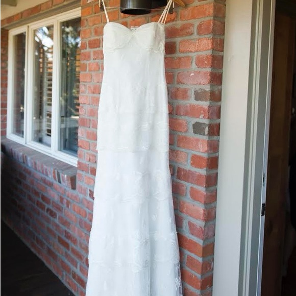 Beautiful Wedding dress perfect condition about size 2 - Picture 3 of 9
